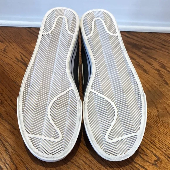 Nike Court Legacy Canvas sneakers in black/White Size 8 Women’s! - Picture 6 of 9